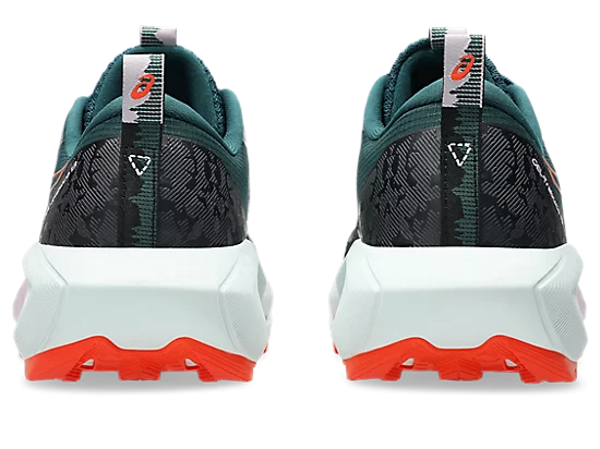 Asics Trabuco 13 chaussure de running vue arrière, design ergonomique et semelle extérieure résistante.